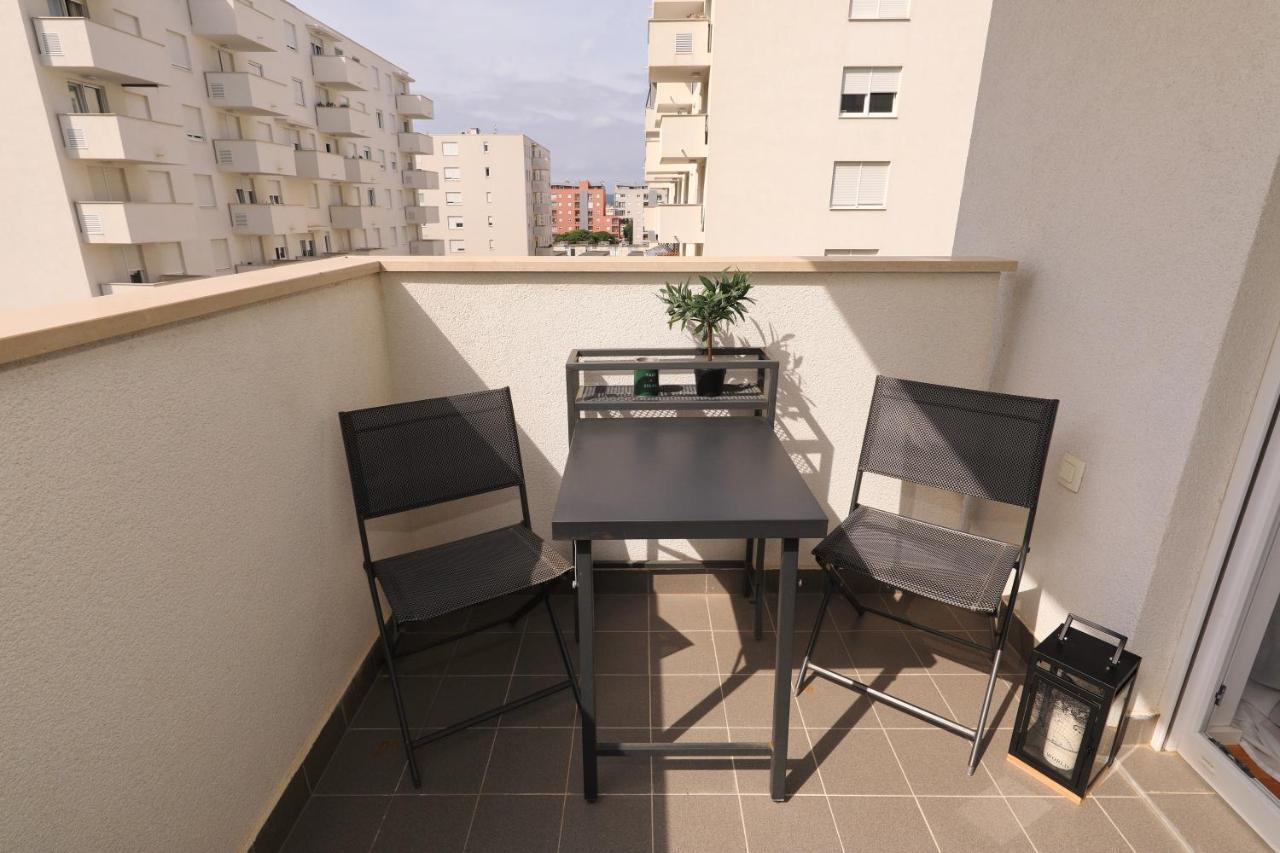 Apartman Maresa Zara Esterno foto